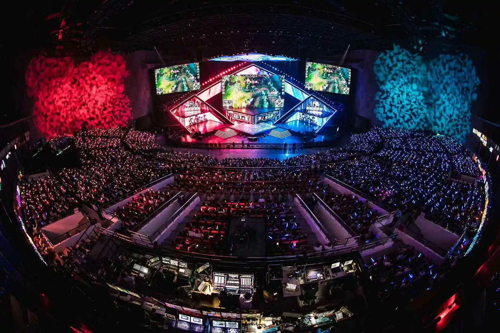 【GALA的武器库又添新员！全球首个下路「山隐之焰」ADcarry全场！】 (选手/新套路)